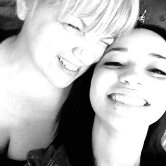 Meet your Posher, Christine - Picture 1 of 2